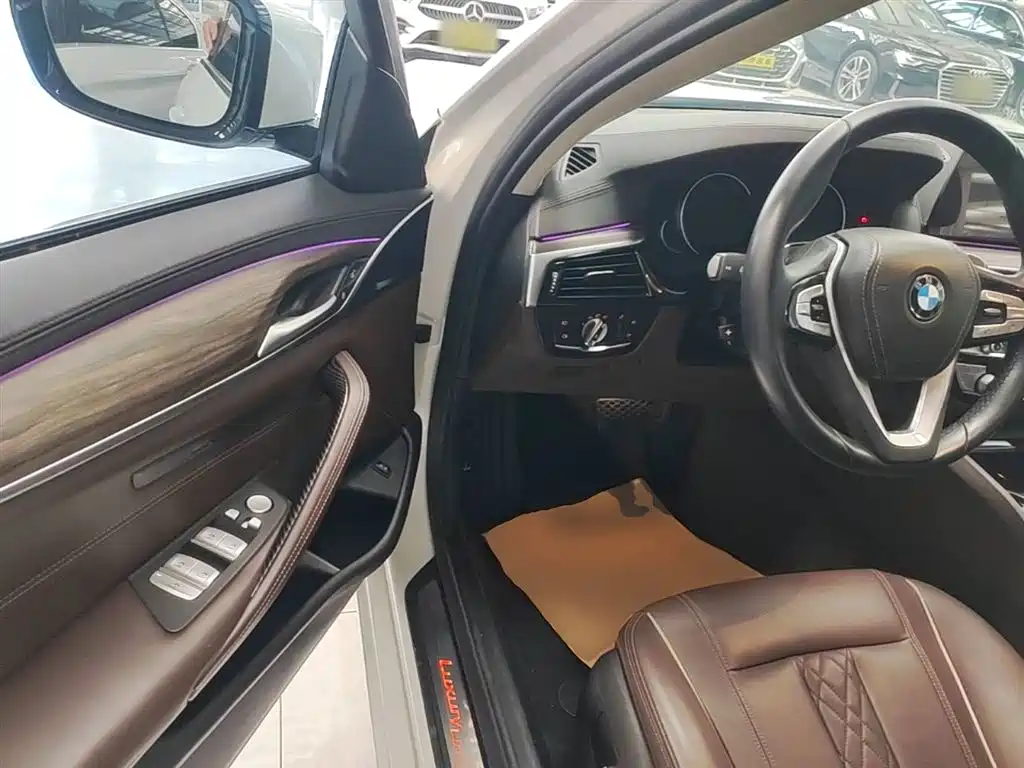 BMW 5 Series 2018 Facelift 530Li Leading Luxury Package фото 16