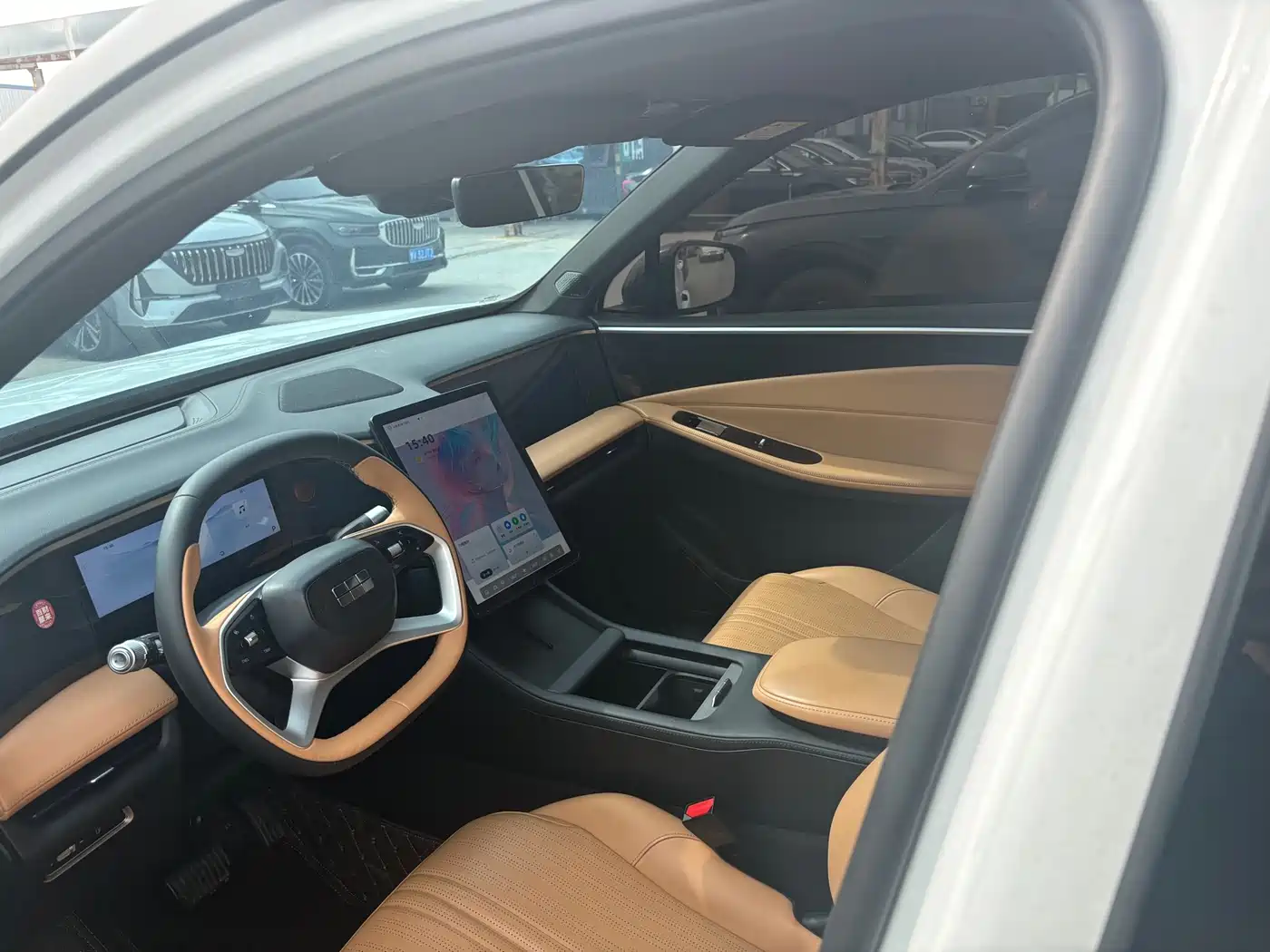 Geely Galaxy Galaxy L7 2024 1.5T 115km PLUS Soaring Dragon Edition фото 4