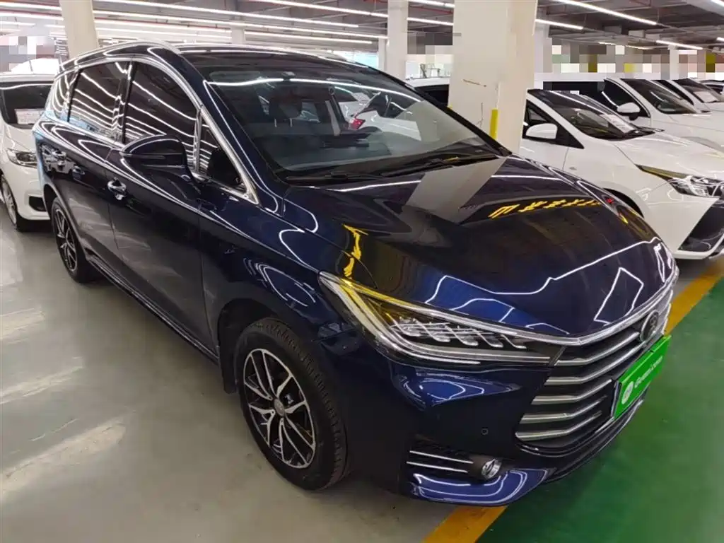 BYD Song MAX 2017 1.5T Auto Smart Connect Premium 7-seater фото 4