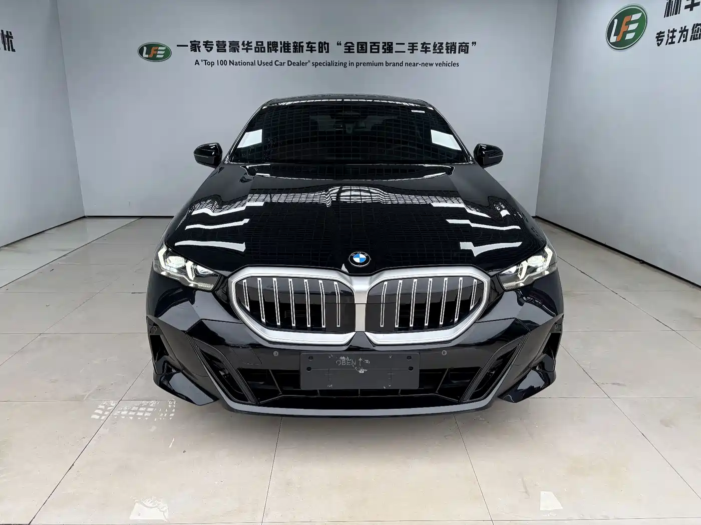 BMW 5 Series (Import) 2025 2024 530i Leading Model M Sport Package