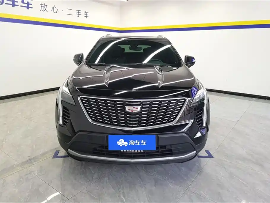 Cadillac XT4 2021 28T FWD Premium Edition фото 2