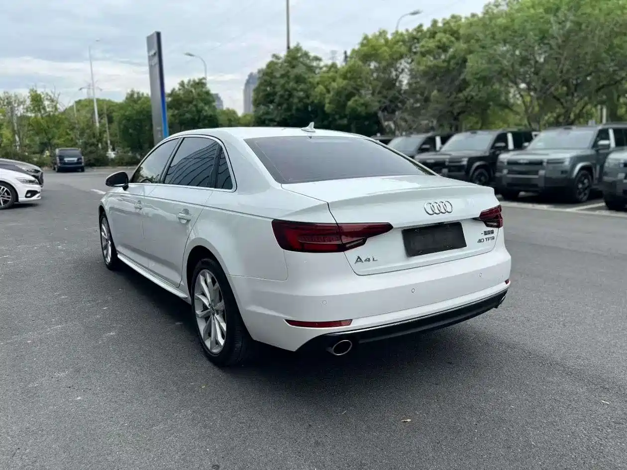 Audi A4L 2018 30th Anniversary 40 TFSI Progressive фото 7