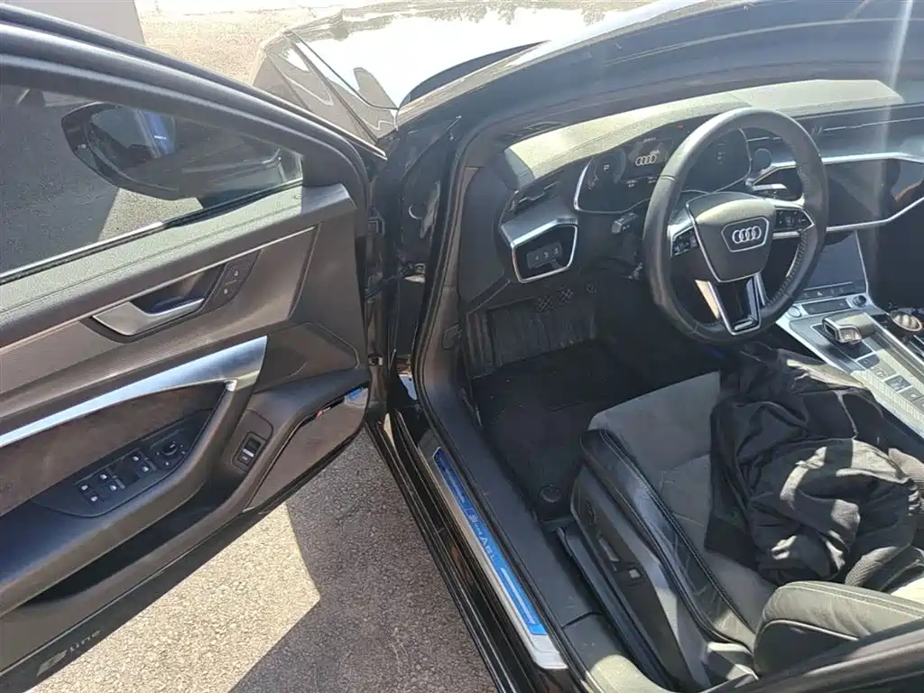Audi A6L 2019 45 TFSI quattro Premium Dynamic фото 16