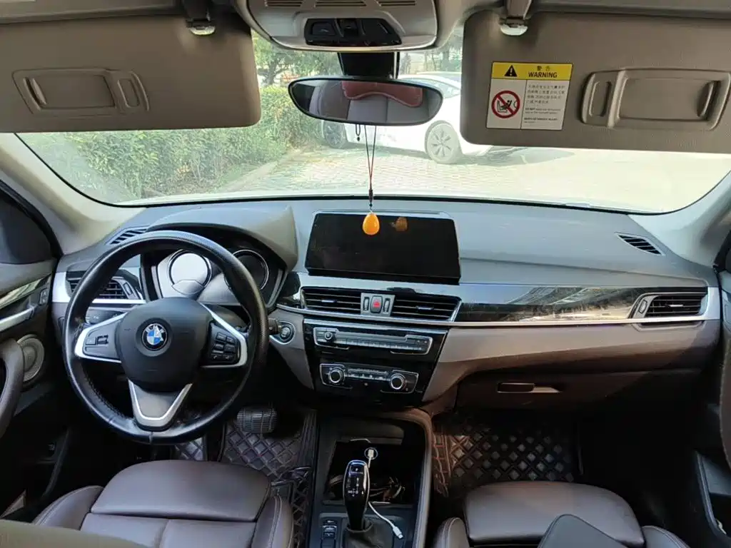Photo 12 - BMW X1