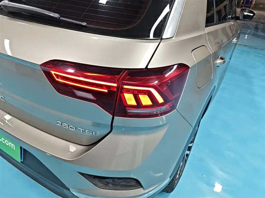 Volkswagen T-ROC 2021 280TSI DSG 2WD Comfort Connected фото 8