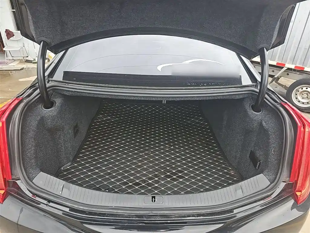 Cadillac XTS 2017 28T Technology фото 15