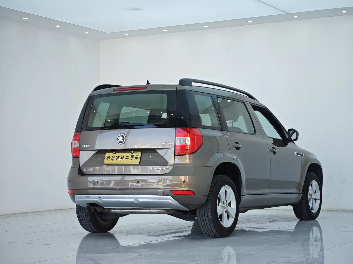 Škoda Yeti 2017 TSI280 DSG Advance фото 4