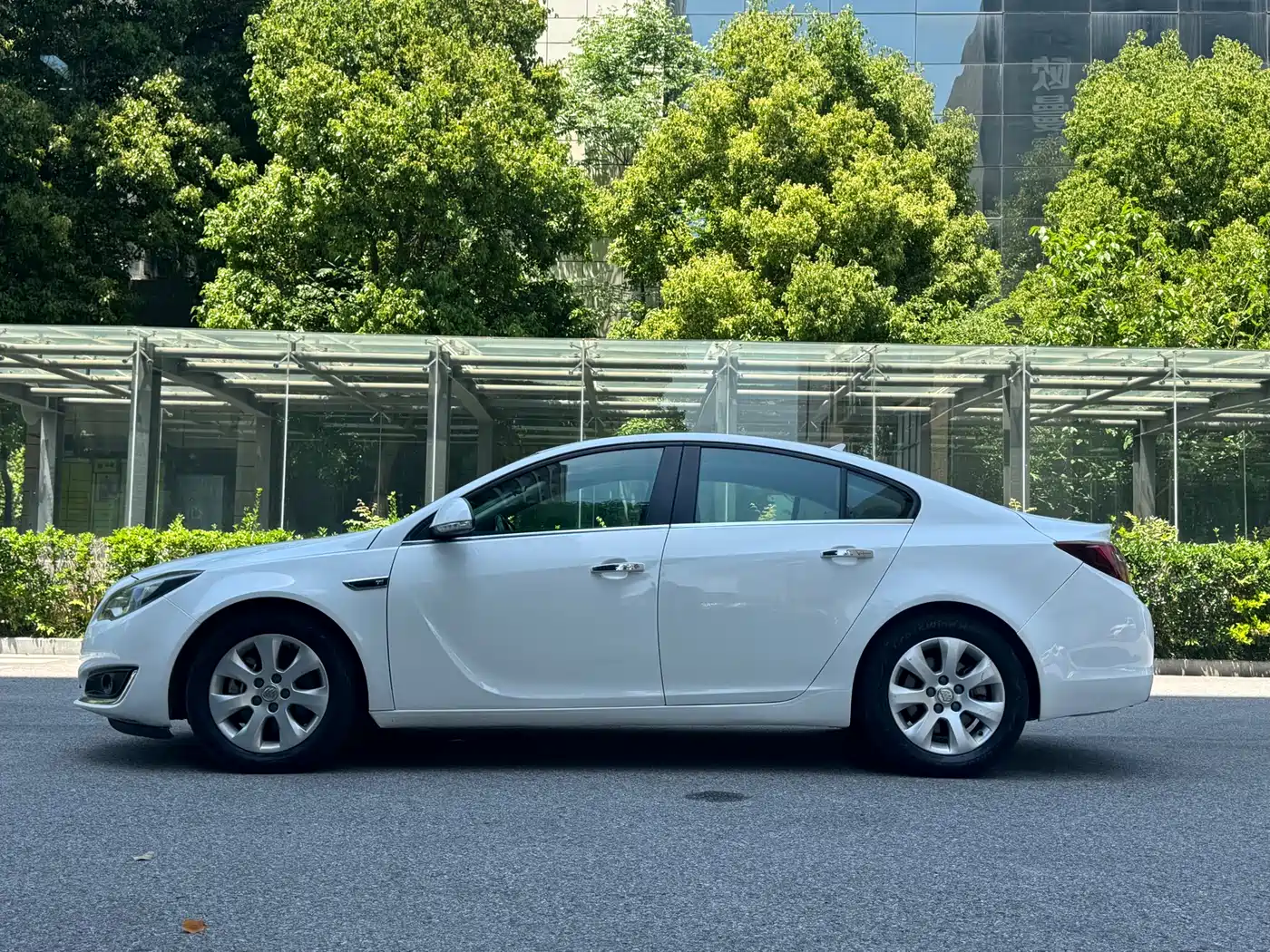 Buick Regal 2015 1.6T Elite Tech Edition фото 3