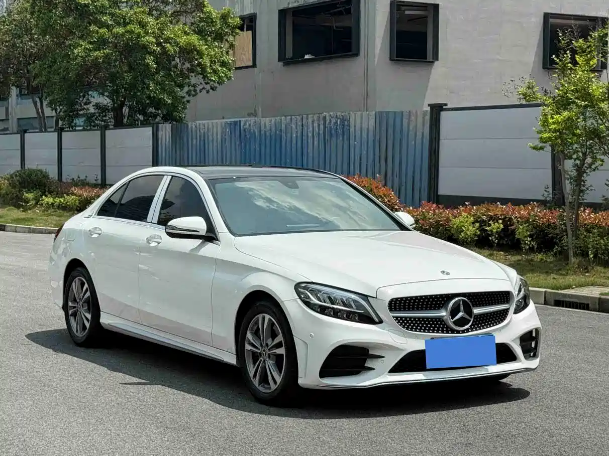Mercedes-Benz C-Class 2021 C 200 L Fashion Sport Edition фото 3