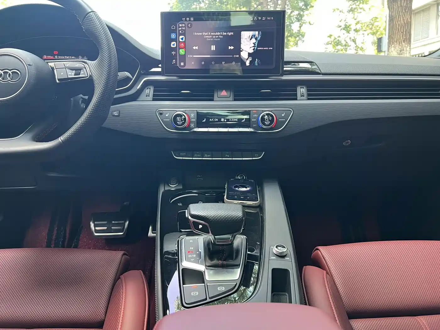 Audi A4L 2025 2025 2 Million Celebration Edition 40 TFSI Luxury Dynamic