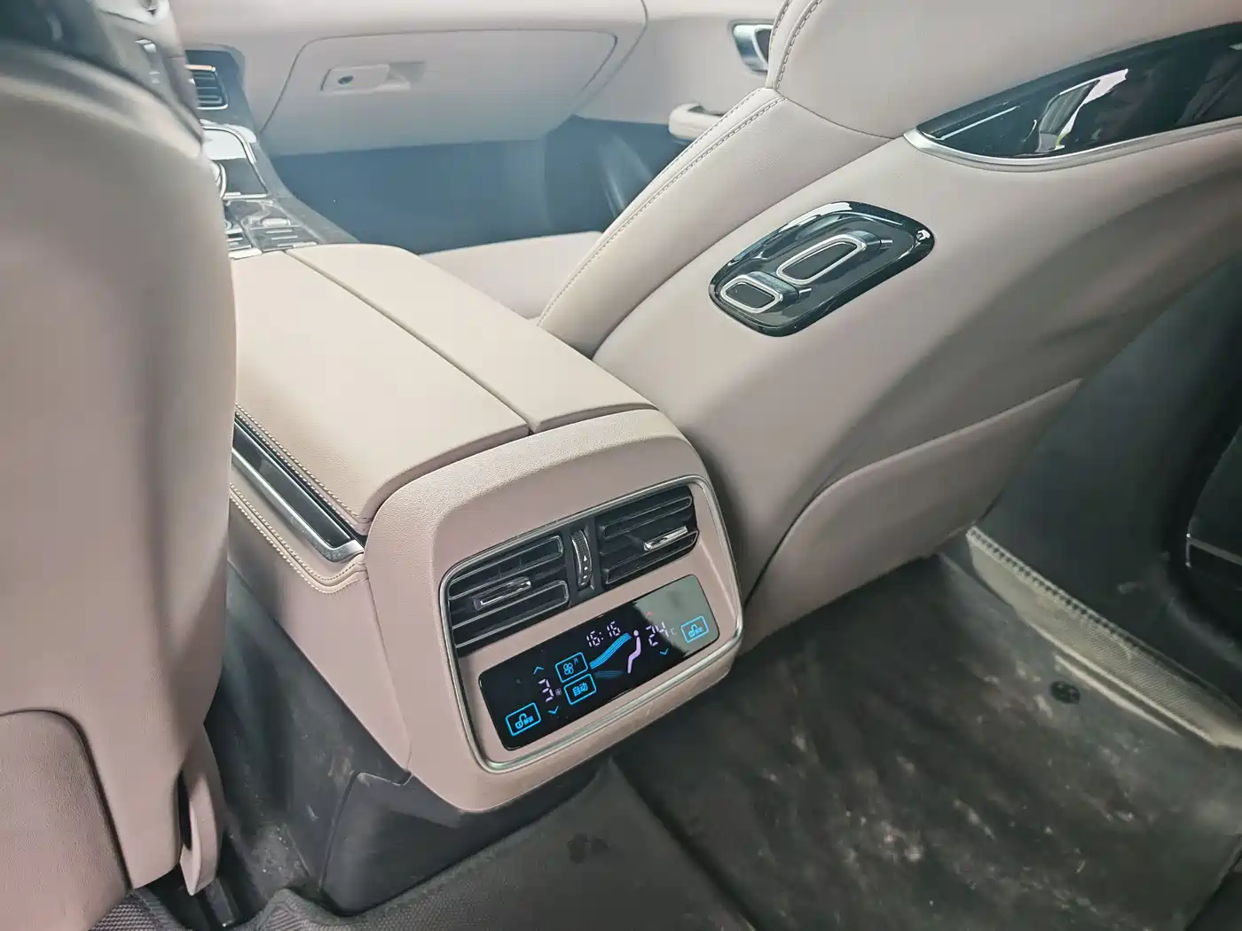 BYD Han 2025 EV Smart Drive Edition 506KM Premium фото 13