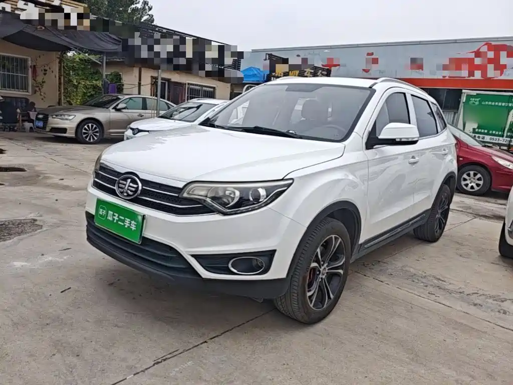 2017 FAW Senya R7