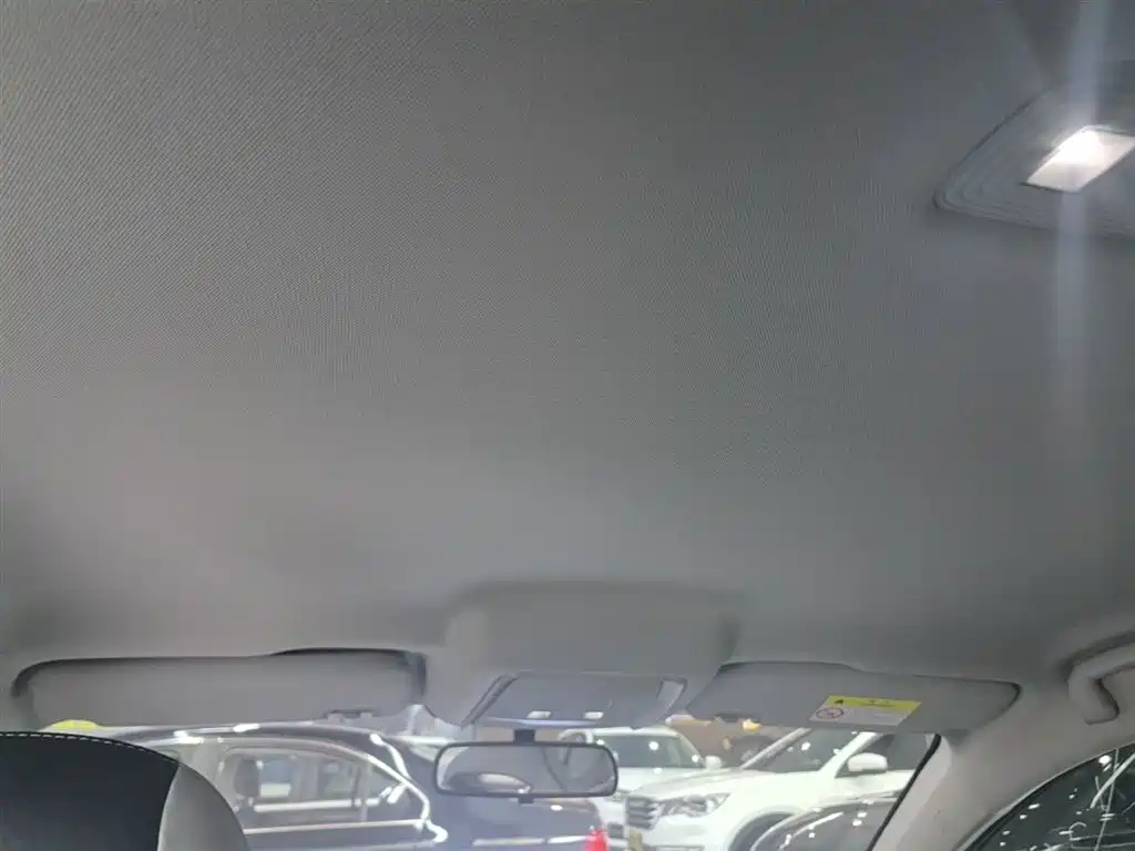 BYD Destroyer 05 2024 Glory Edition DM-i 55KM Luxury фото 18