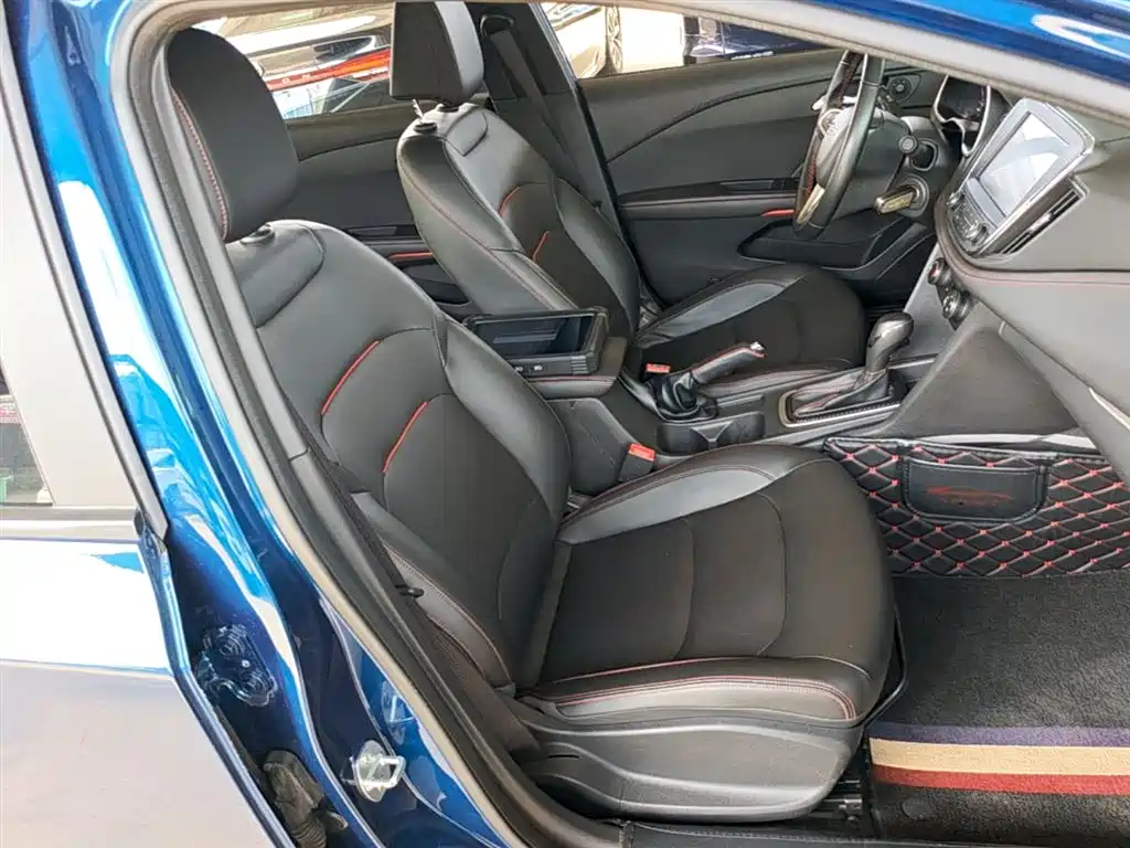 Chevrolet Monza 2019 RS 330T Auto Smooth Edition China VI фото 25