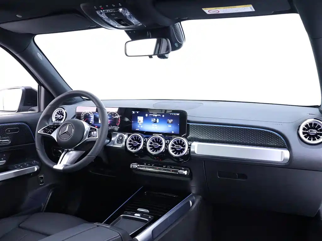 Mercedes-Benz GLB 2024 Facelift GLB 220 Style фото 20
