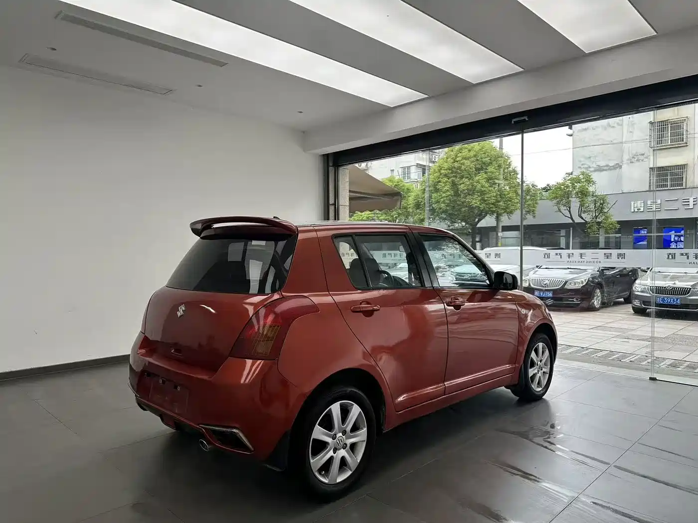 Suzuki Swift 2013 2013 1.3L Manual Value Edition
