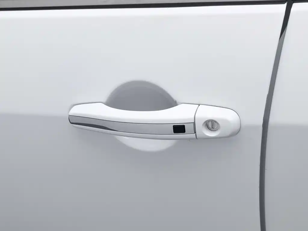 Photo 18 - Geely Vision