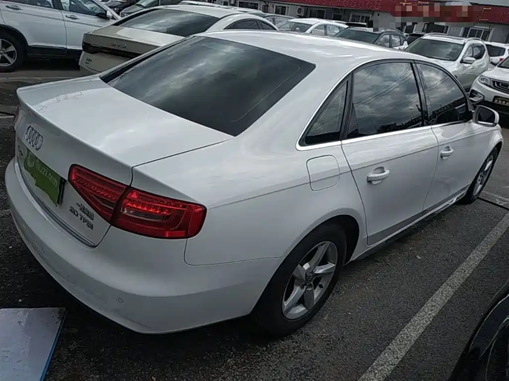 Audi A4L 2016 30 TFSI Collector's Edition Automatic Comfort фото 7