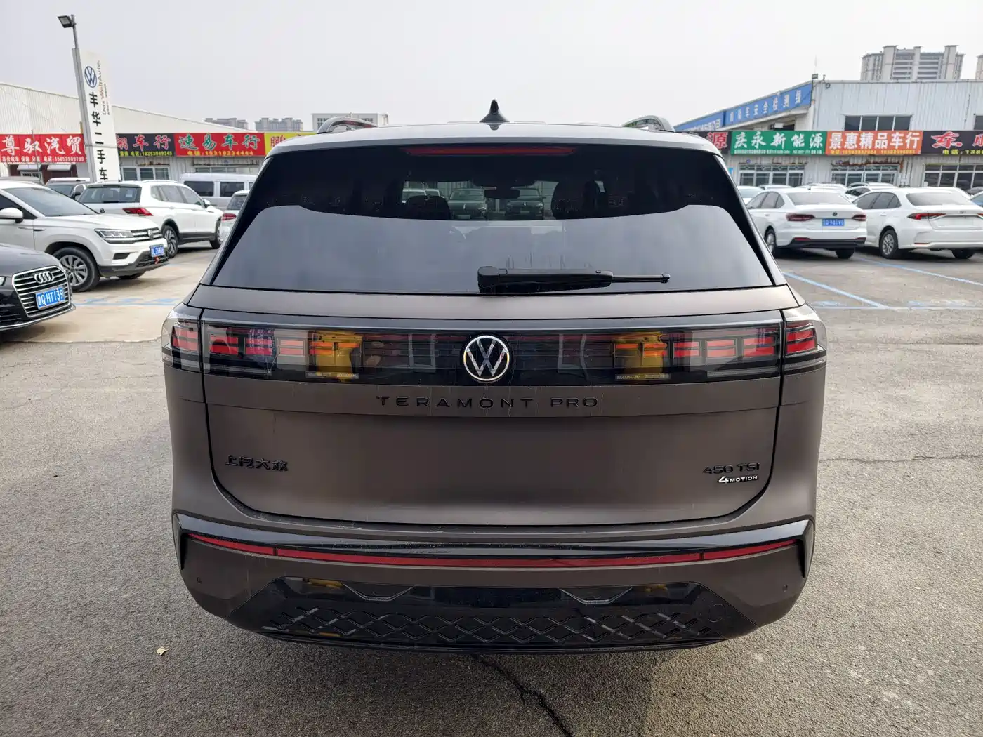 Volkswagen Teramont 2025 Teramont Pro 450TSI 4WD Summit Edition фото 9