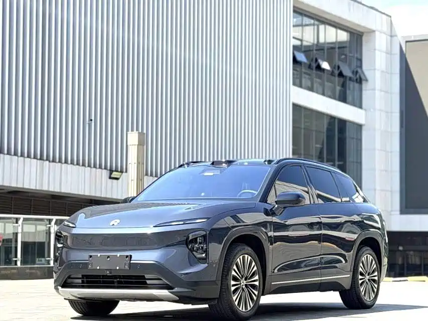 Nio ES7
