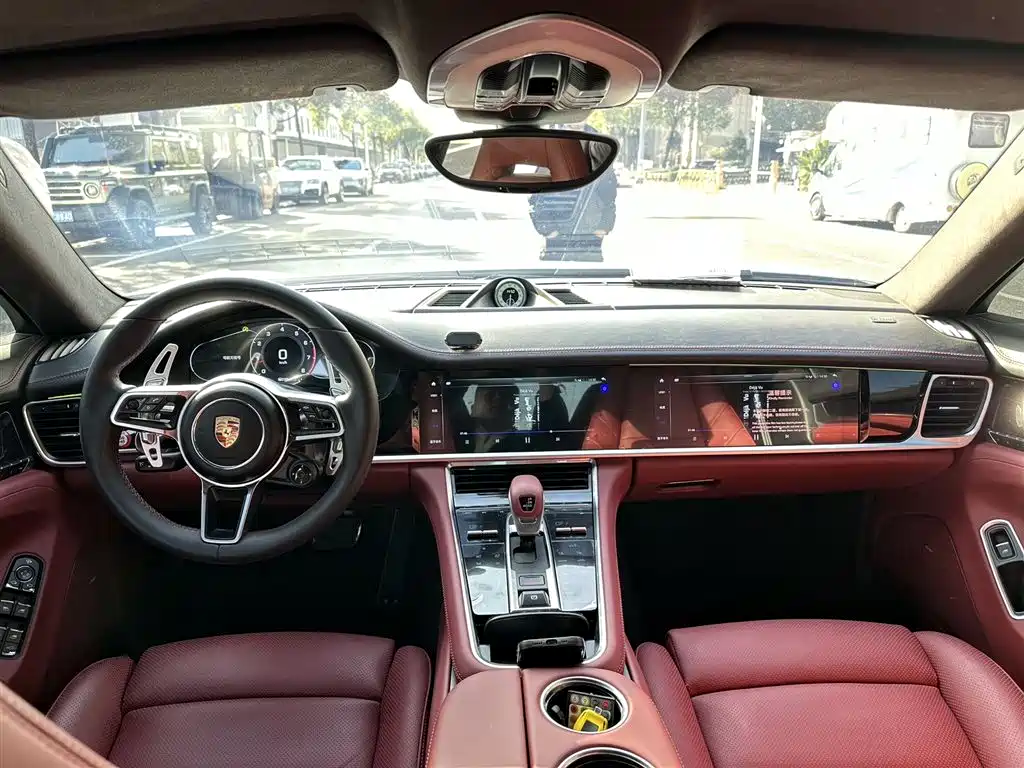 Porsche Panamera 2014 Panamera 3.0T фото 9