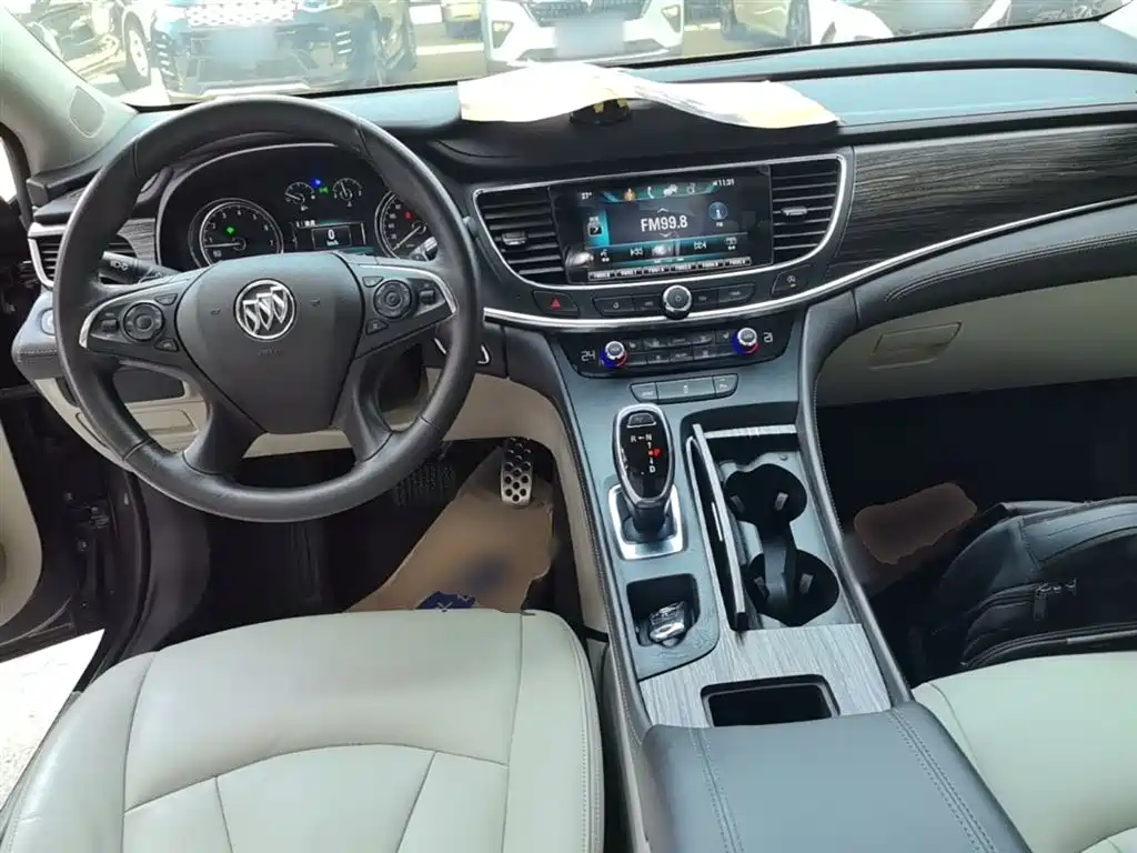 Buick LaCrosse 2016 Facelift 20T Leading фото 10