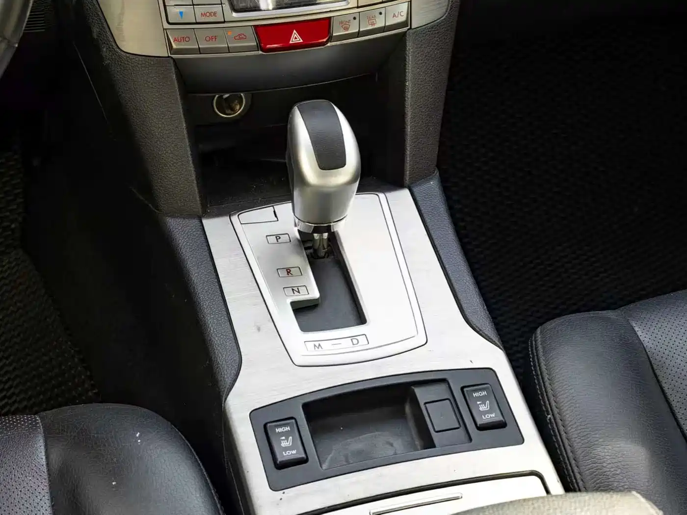 Subaru Legacy 2010 2010 2.5i Luxury Navigation Edition