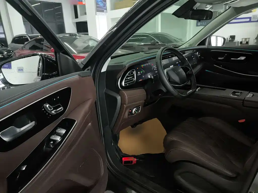 Exeed Landmark 2023 2023 400T 2WD Starlight Edition 7-seater