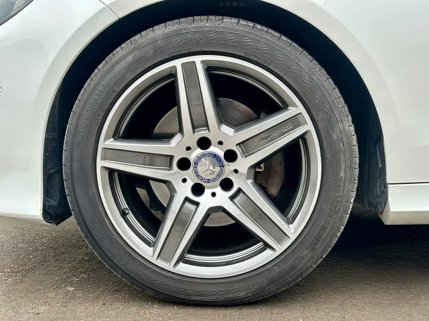 Mercedes-Benz E-Class 2015 E 320 L Sport 4MATIC фото 16