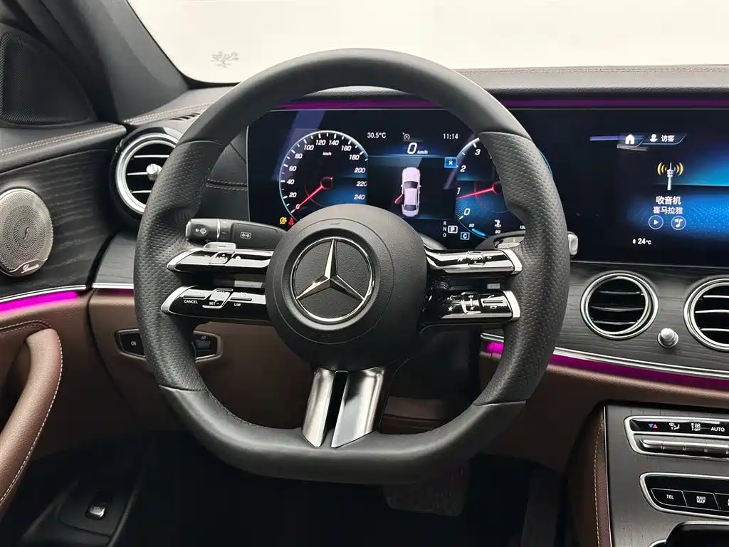 Mercedes-Benz E-Class 2021 E 300 L Sport Fashion фото 12