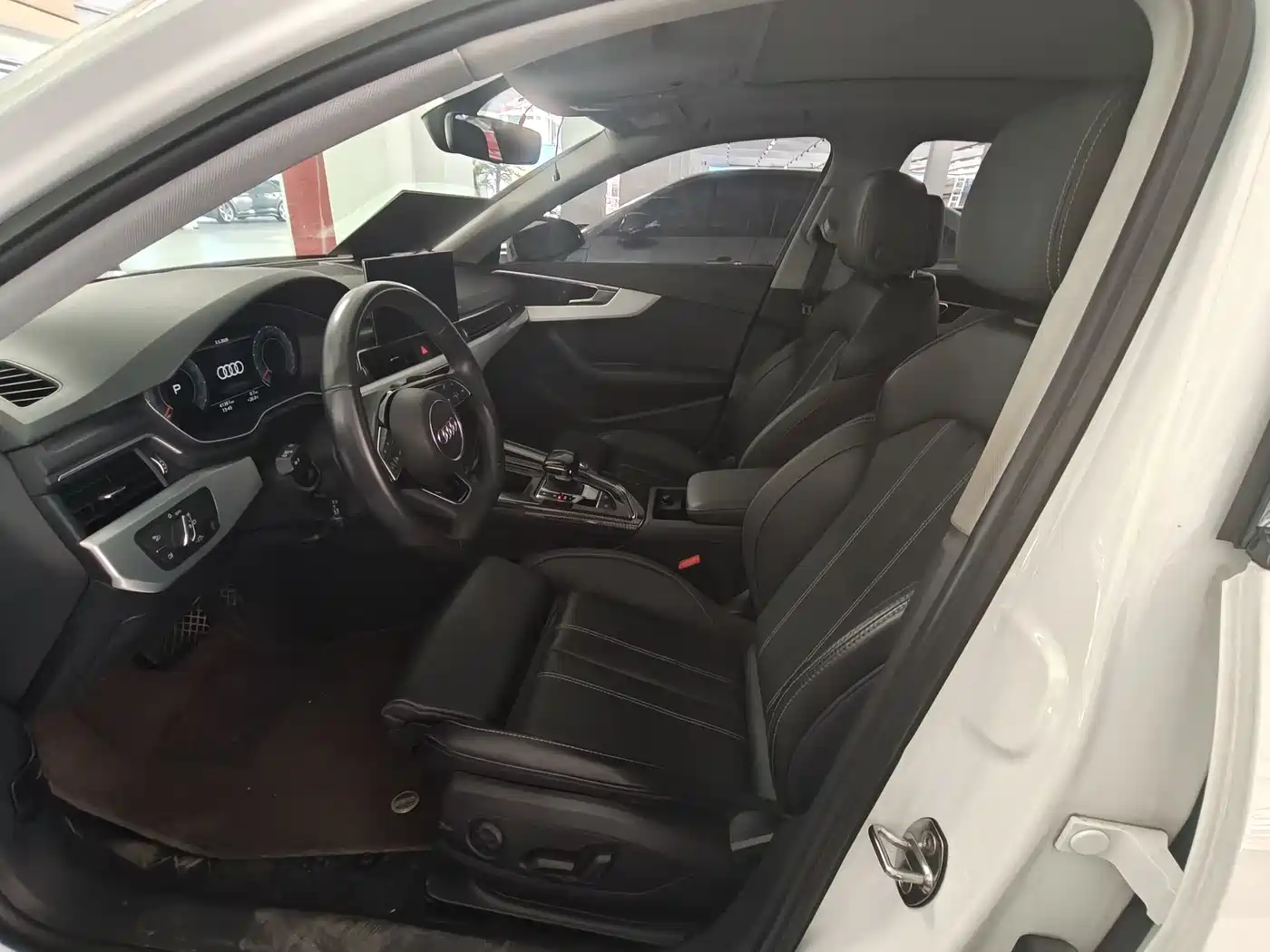 Audi A4L 2022 40 TFSI Luxury Dynamic фото 7