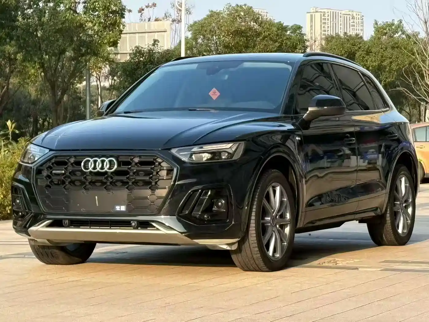 Audi Q5L 2023 40T Luxury Dynamic фото 3