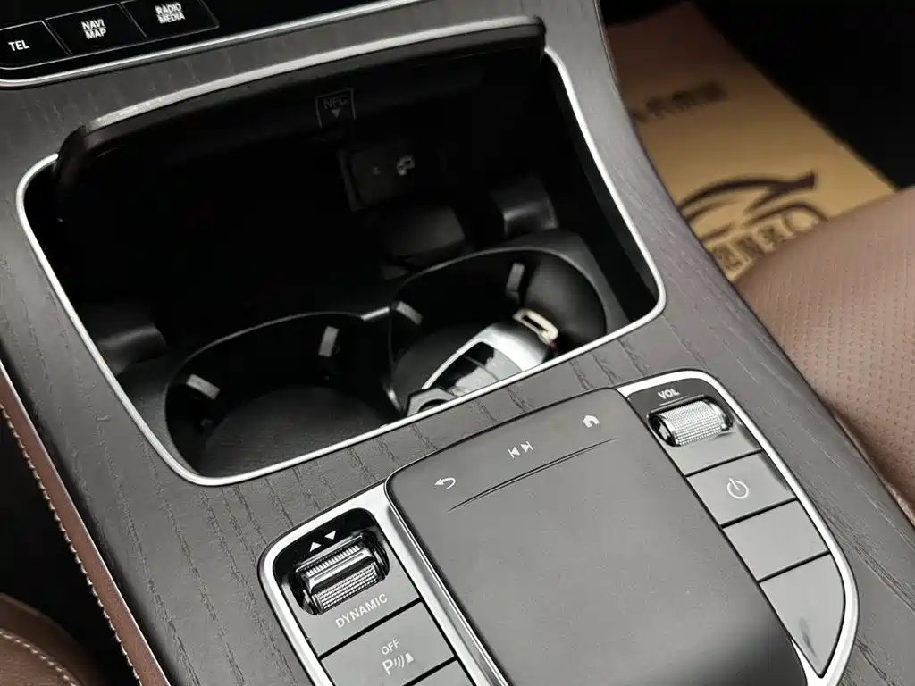 Mercedes-Benz E-Class 2021 E 300 L Sport Fashion фото 18