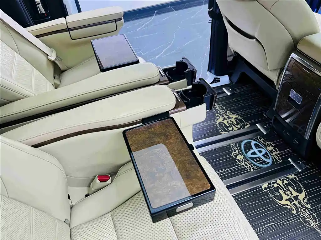 Toyota Alphard 2015 3.5L Premium Edition фото 18