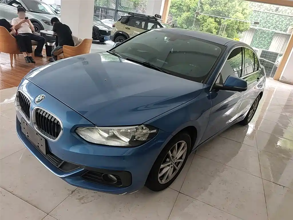 BMW 1 Series 2018 118i Fashion Edition