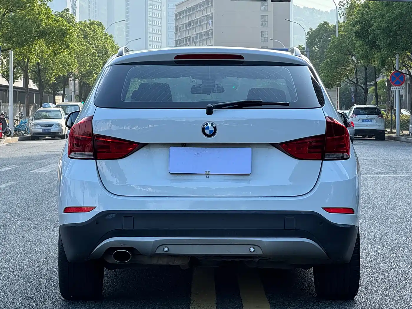 BMW X1 2013 sDrive18i Fashion фото 5