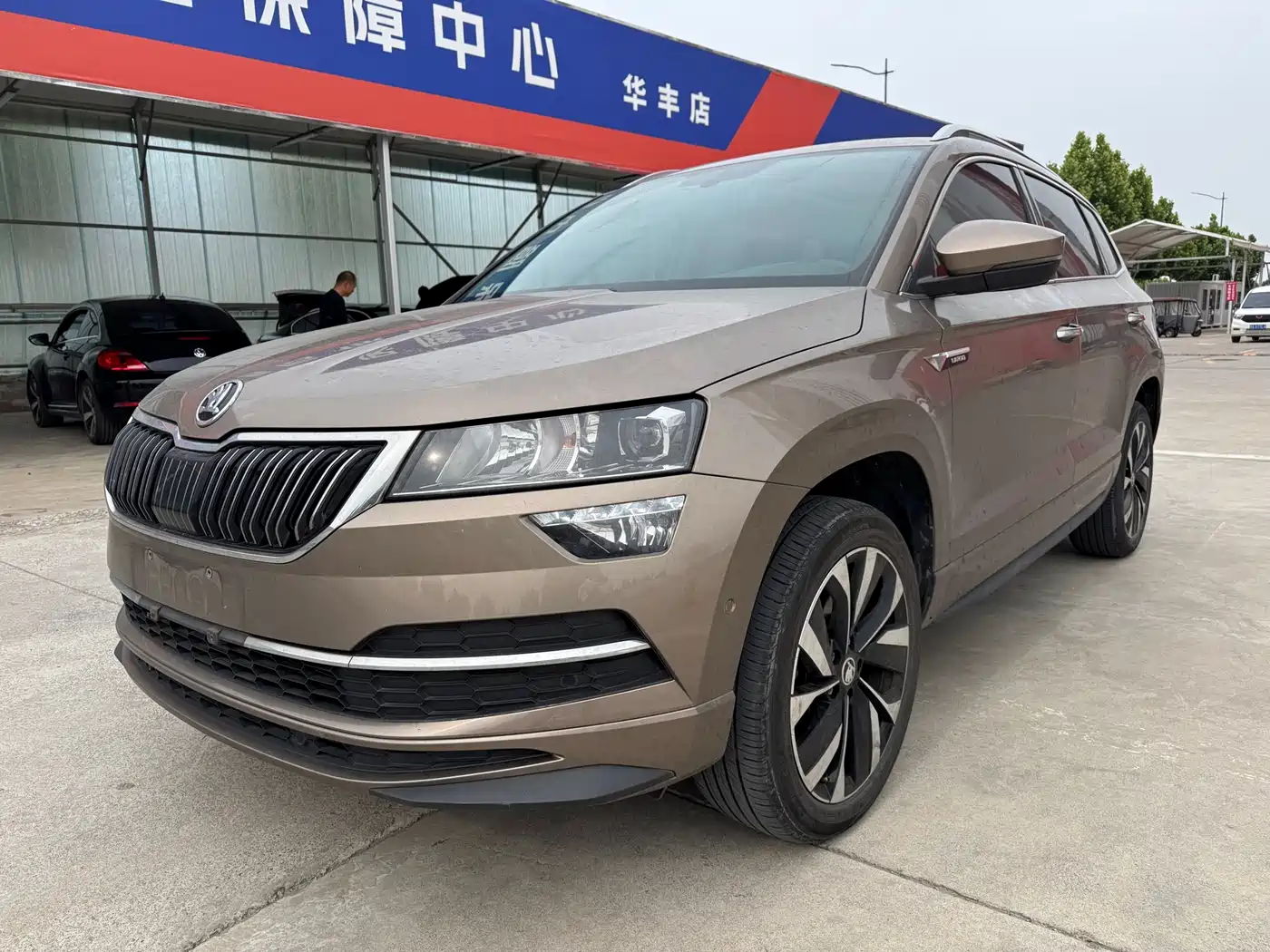 Škoda Karoq 2022 TSI280 Luxury Edition
