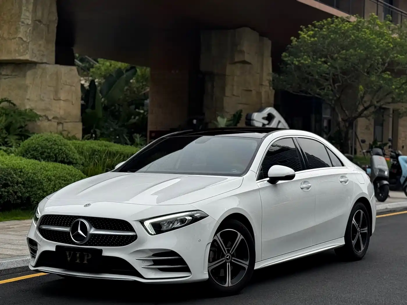 Mercedes-Benz A-Class 2022 Facelift A 200 L Sport Sedan Fashion Style