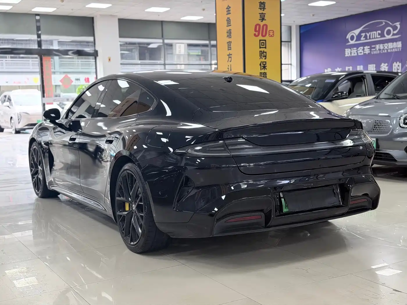 Xiaomi Auto Xiaomi SU7 2024 AWD Extended Range Advanced Smart Driving Max Edition фото 6