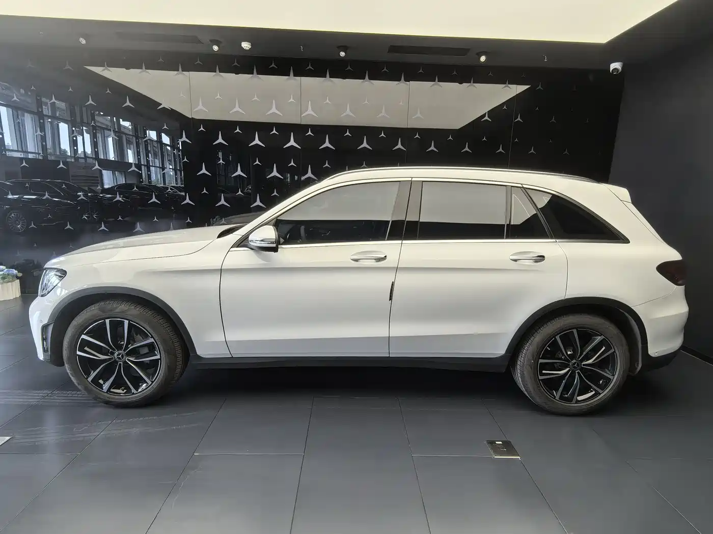 Mercedes-Benz GLC 2021 GLC 260 L 4MATIC Luxury фото 3