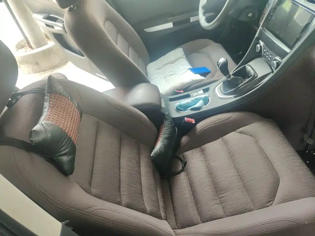 Haima Famila F7 2018 2017 1.5T 7-Seater Manual Standard