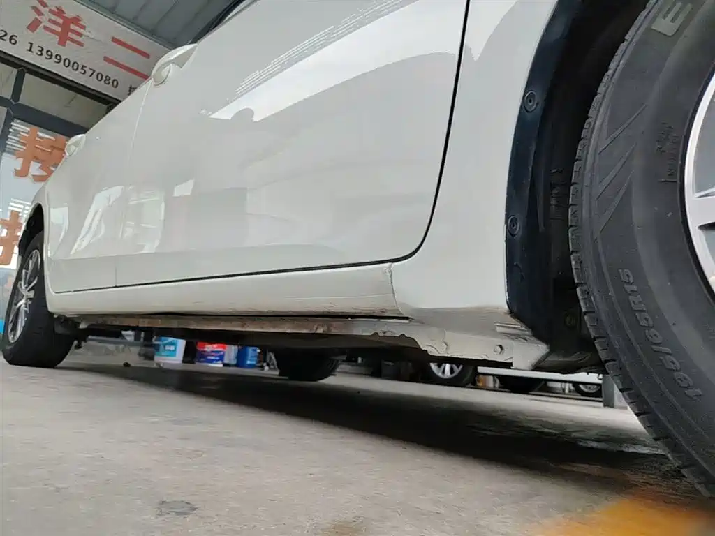 Toyota Levin 2016 1.6G CVT Elite Edition фото 21