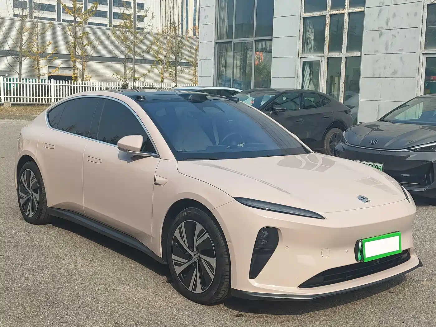 NIO NIO ET5