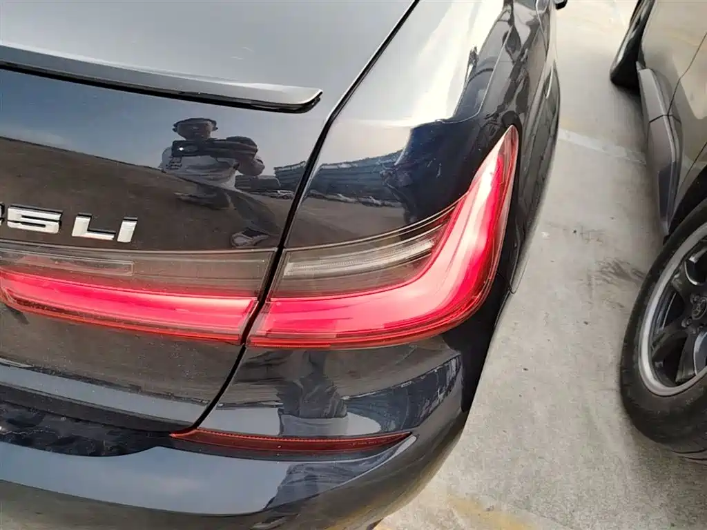 BMW 3 Series 2022 325Li M Sport Shadow Edition фото 8