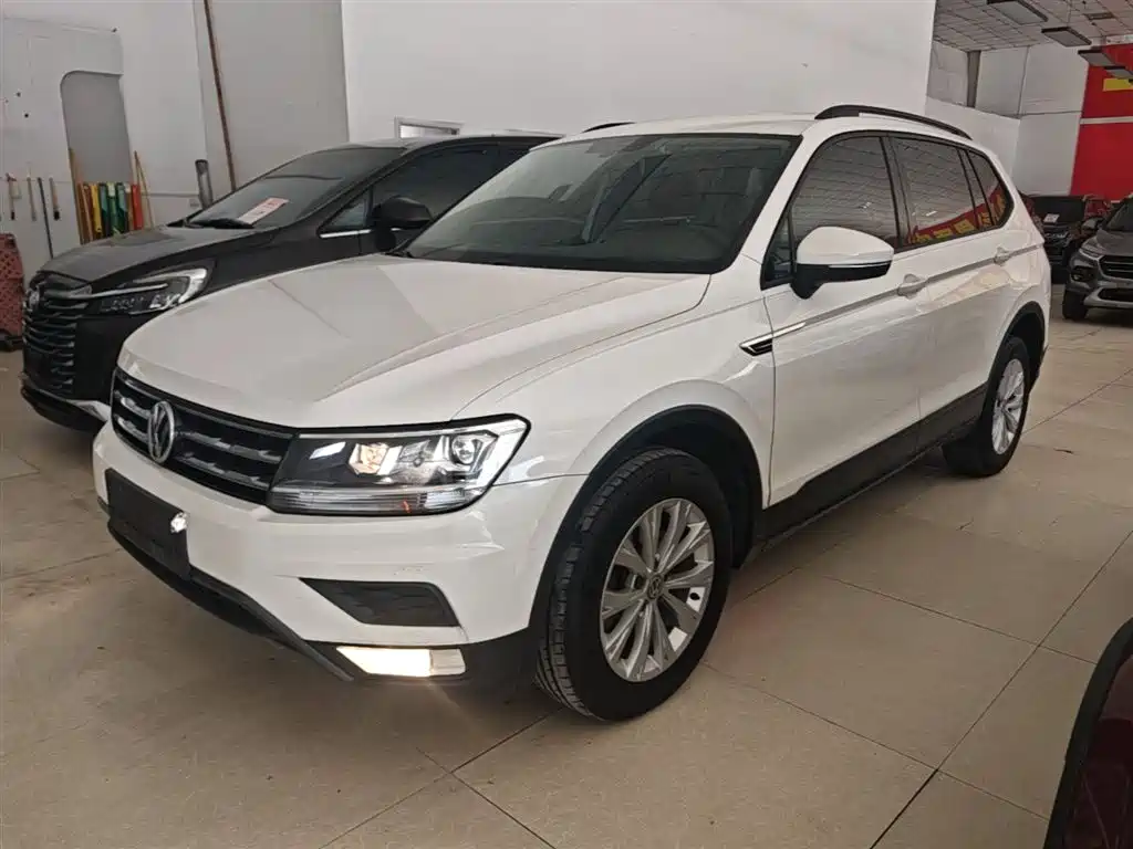 Volkswagen Tiguan L 2017 330TSI Automatic 2WD Trend Edition