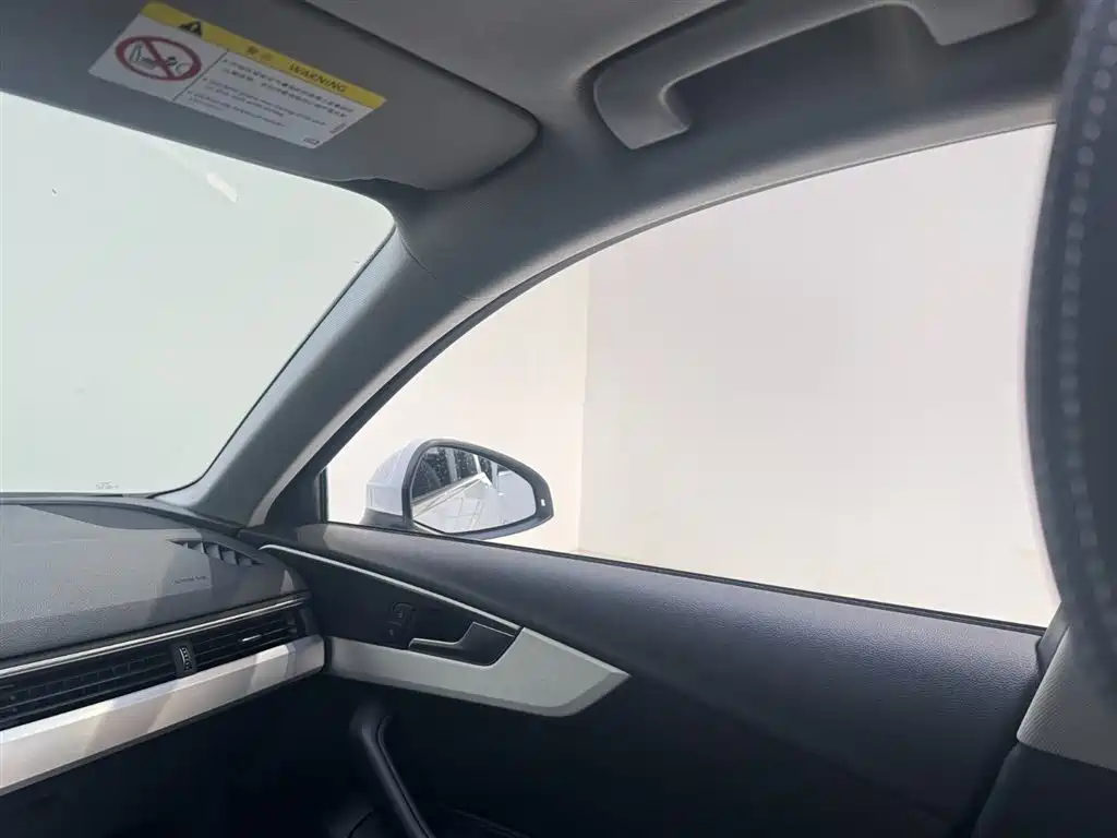 Audi A4L 2020 40 TFSI Fashion Dynamic Edition фото 9