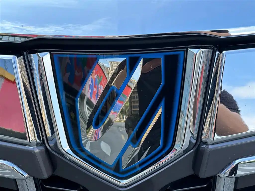 Toyota Alphard 2021 Hybrid 2.5L Premium фото 33