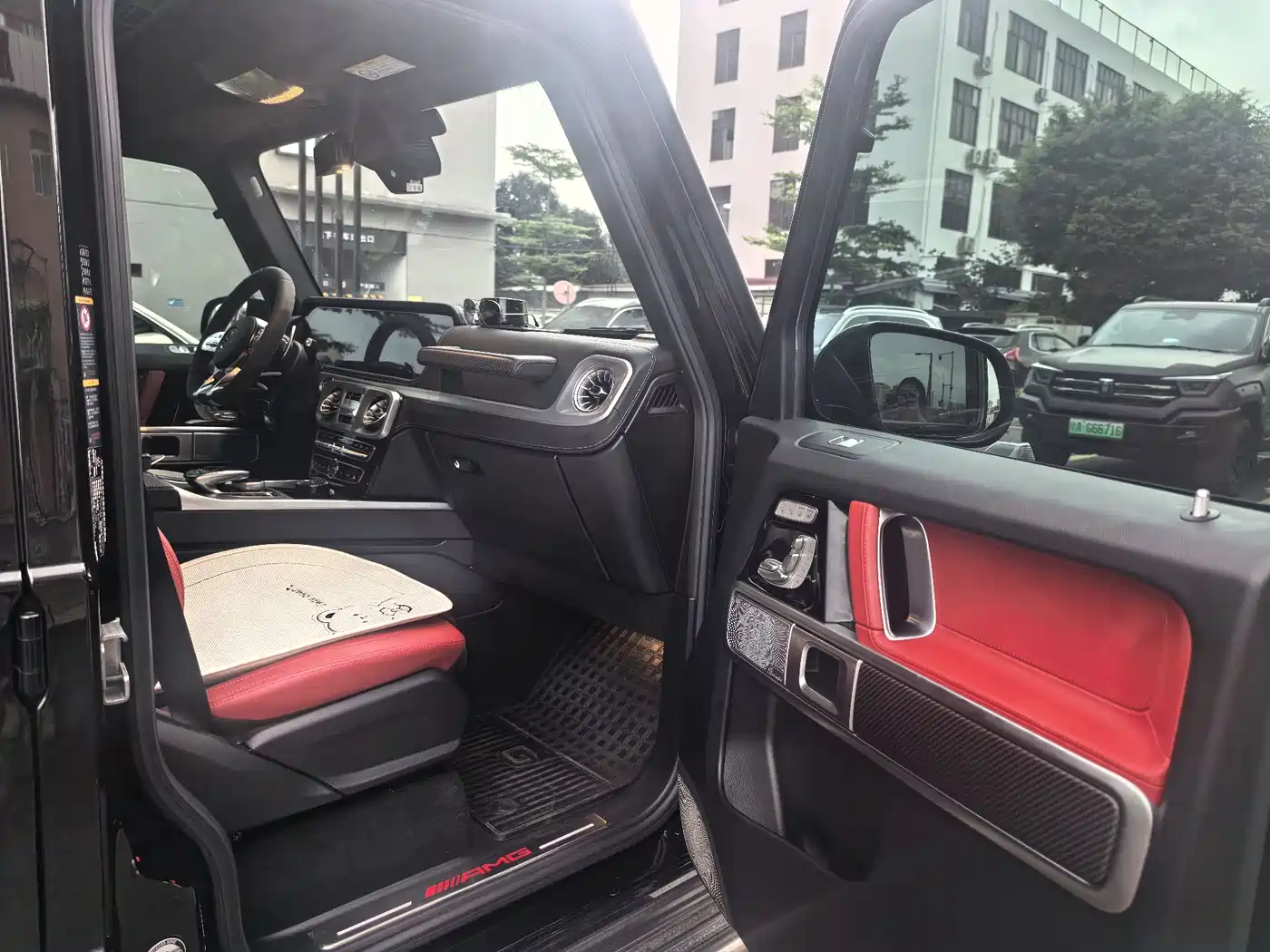 Mercedes-Benz G-Class AMG 2023 AMG G 63 фото 13