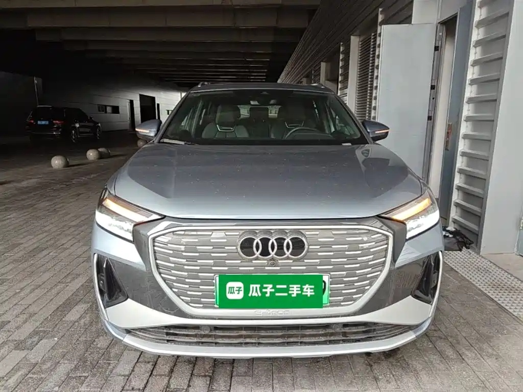 Audi Q4 e-tron 2024 40 e-tron Pioneer Edition фото 3