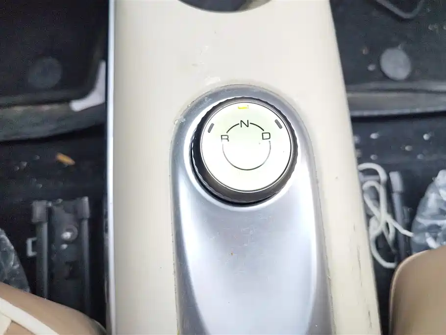 WULING AUTOMOBILE HONGGUANG MINIEV